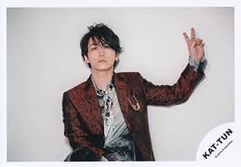 KAT-TUN　亀梨和也　生写真　4冊セット Amazon.co.jp: KAT-TUN・【公式写真】・亀梨和也・・Jr時代 生